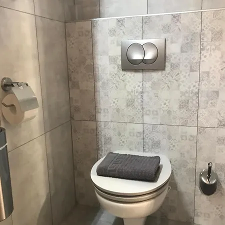 Deviza Apartmán *